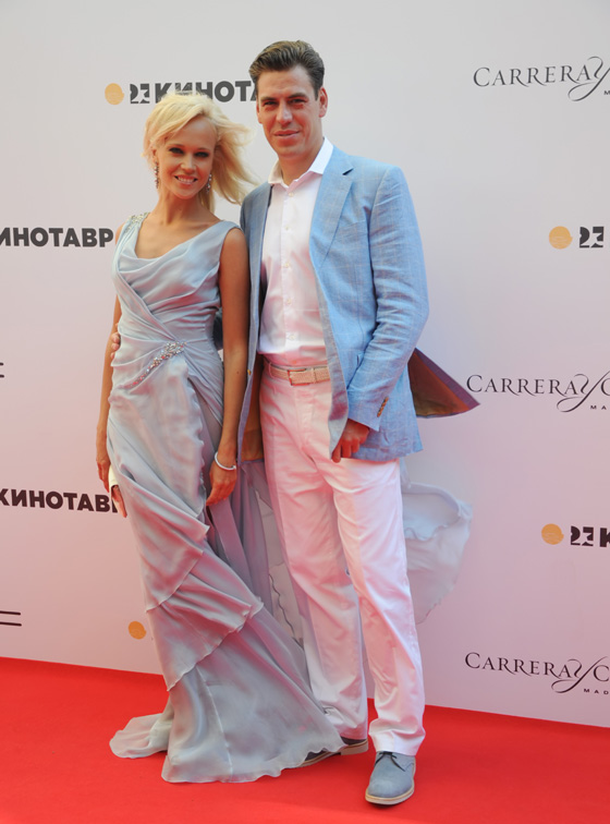 Актер Дмитрий Дюжев с женой Татьяной / Martynova Anna / Shutterstock.com