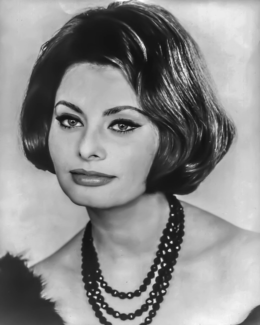 Черно-белое фото Софи Лорен (Sophia Loren)