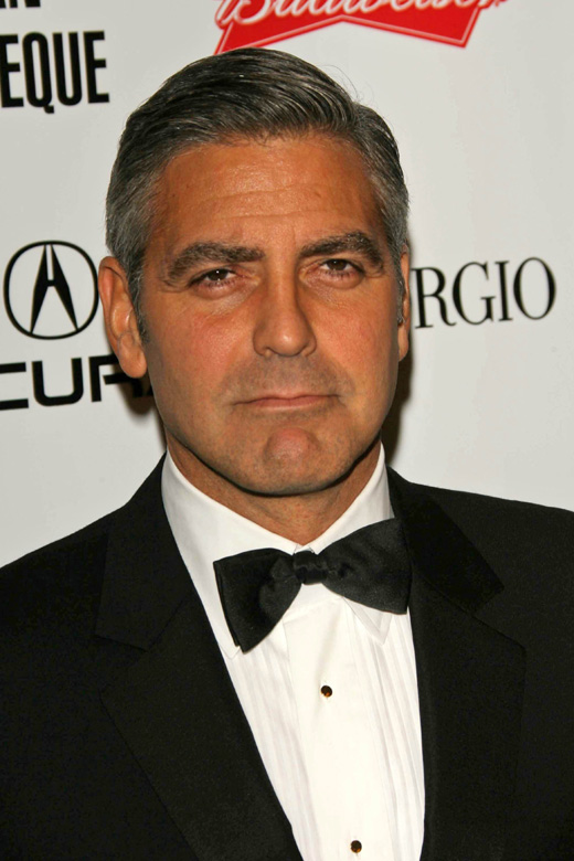 Джордж Клуни в смокинге