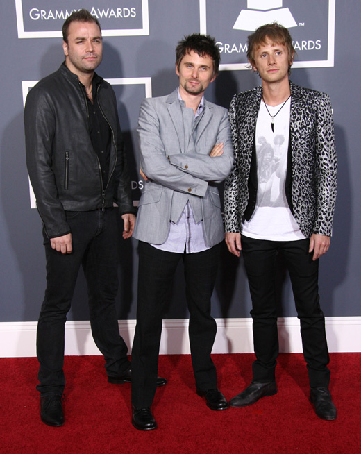 Мэтт Бэллами с музыкантами группы Muse